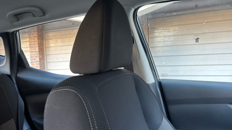 Nissan Qashqai 1.3 DiG-T Acenta Premium 5dr Petrol Hatchback